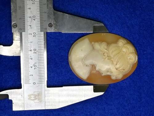 Ladies large Cameo