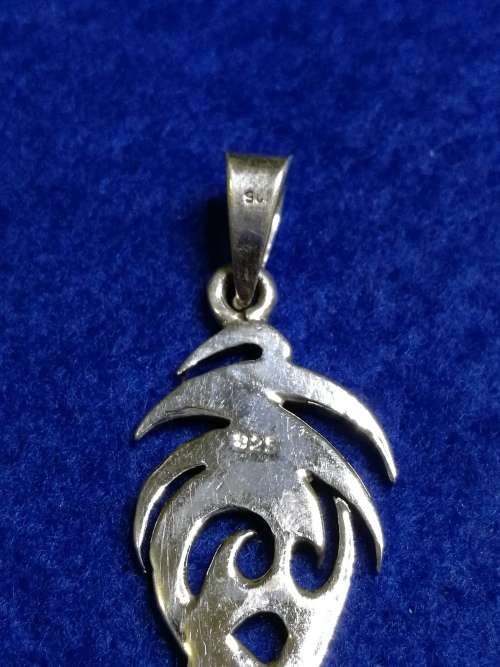 Beautiful 925 Silver pendant (unisex)