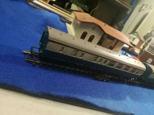 Jouef train carriage one bid takes both