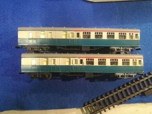 Jouef train carriage one bid takes both