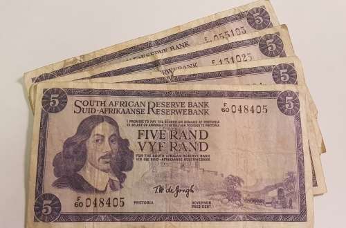 4 South African FIVE RAND notes, T.W de Jongh