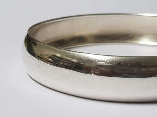 925 STERLING SILWER BANGLE