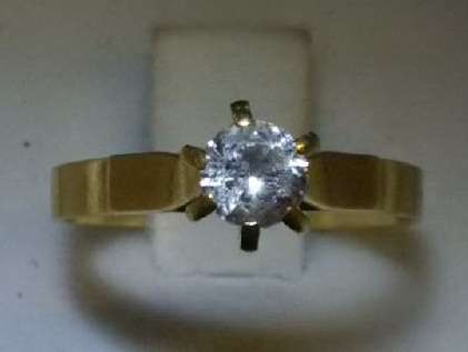 9CT GOLD CUBIC ZIRCONIA RING LADIES