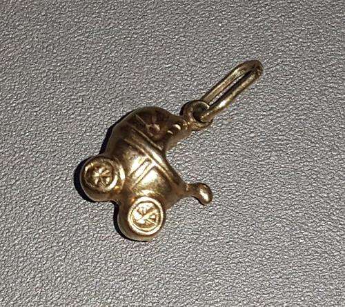 9CT BABY STROLLER CHARM