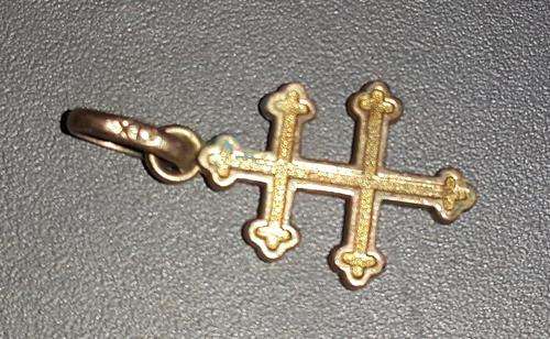 9CT GOLD CHARM