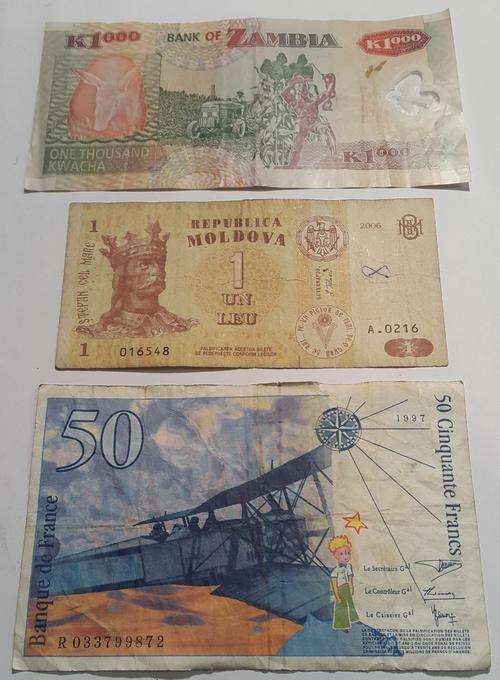 MIXED BANK NOTES