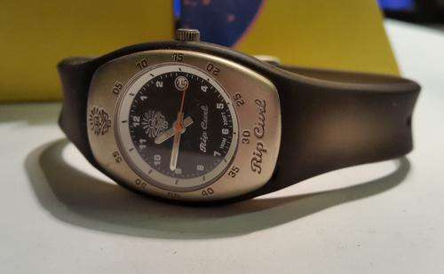 BRAND NEW RIP CURL SURF WATCH - CLASSIC ISLAND GIRL @ low start R1