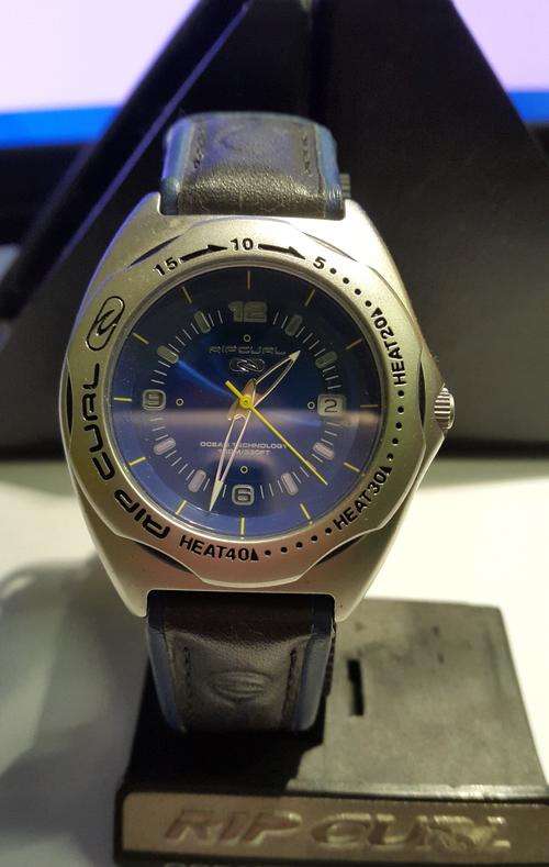 BRAND NEW RIP CURL GENTS CLASSIC SURF WATCH - FRONTSIDE