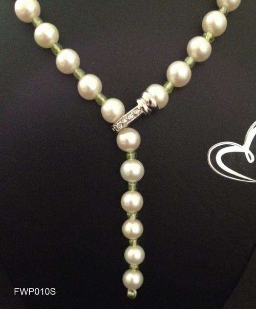 Ivory-Cream Freshwater Pearl Necklace Inter-Linked with Miyuki Seed Beads.