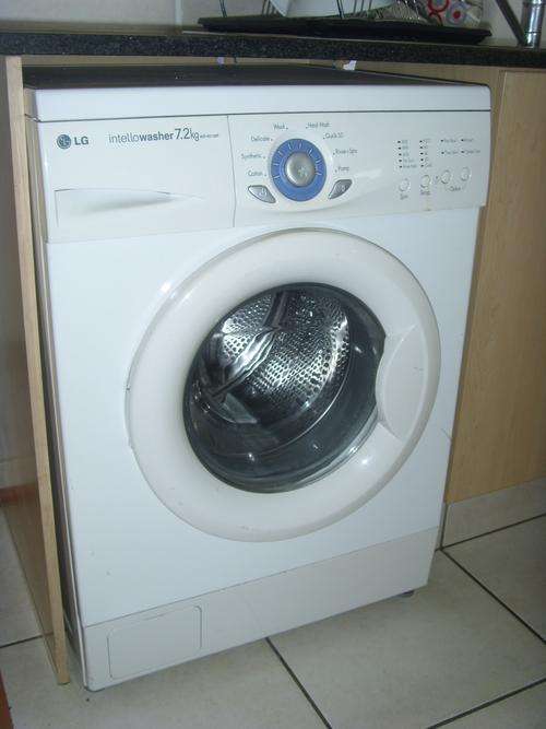 7KG LG Intellowasher