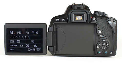 Canon EOS 650D 18MP DSLR with 18-135mm 3.5-5.6 IS lens