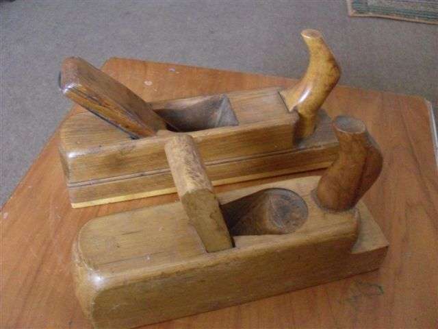 2  X OLD WOODEN CARPENTRY TOOLS !!!!!!