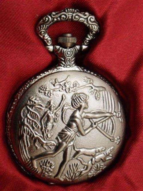 HUNTRESS 1760'S STYLE QUARTZ POCKET WATCH