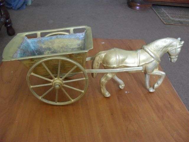 PRETTY BRASS HORSE AND CART !!!!!!!!!!!!!!!