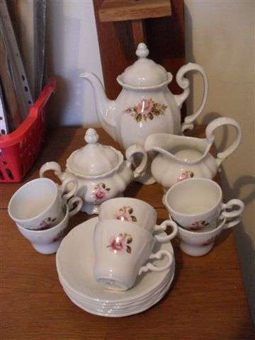 STUNNING VICTORIAN STYLE DEMITASSE TEASET....