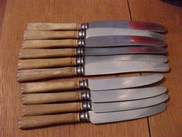 WOW !!!!! 10 VINTAGE BONE HANDLE KNIVES (CIRCA 1929 )