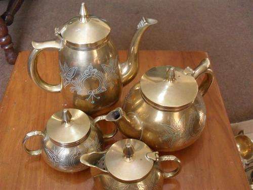 LOVELY 4 PIECE BRASSED TEASET....