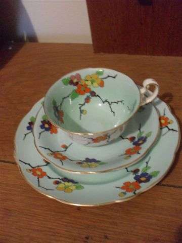 WOW VINTAGE FOLEY BONE CHINA TRIO...E.B. &CO.......PRETTY HAND PAINTED FLOWERS...