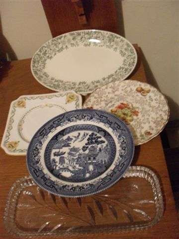 SOME NICE PIECES .....ROYAL DOULTON ETC ETC SEE MARKINGS....