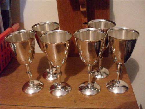 SET OF 6 X EPNS GOBLETS (MARKED SILVERAND)