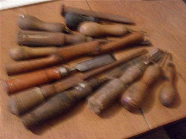 A JOBLOT OF VINTAGE TOOLS/ACCESSORIES...(LOT 2) SEE PICS