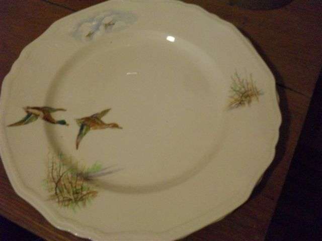 3 VINTAGE DINNER PLATES...ALFRED MEAKIN /WATERFOWL PATTERN