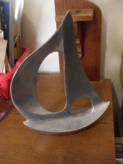 LOVELY ALUMINIUM SAILBOAT ORNAMENT