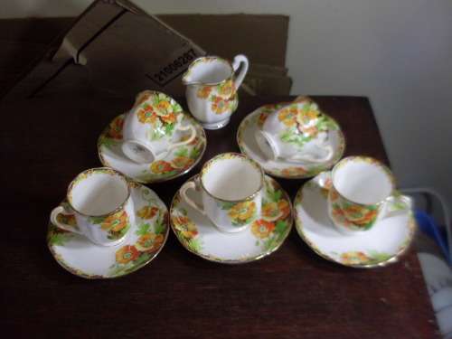 BEAUTIFUL  DAINTY BRIGHT COLOURS ...DUOS AND MILKJUG....BACKSTAMPED