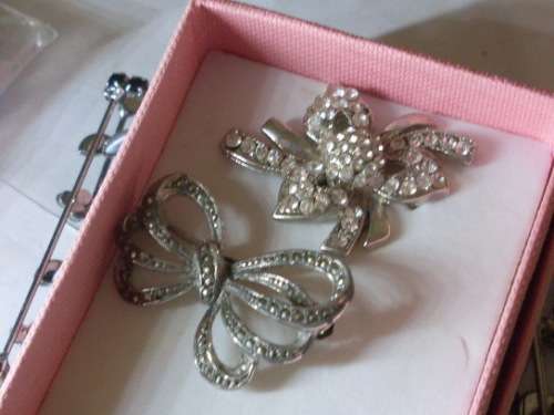 SOME COSTUME AND VINTAGE JEWELLERY + SOME WATCHES