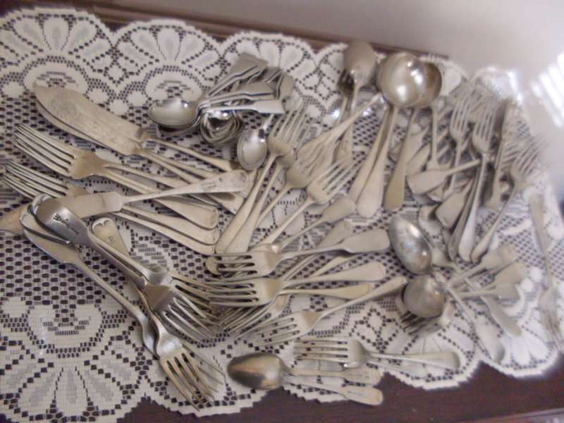 73 X VINTAGE PIECES ...MANY FIDDLE PATTERN...AS PER MARKINGS...NEVADA/ART/ARIEL/GEM SILVER ETC ETC