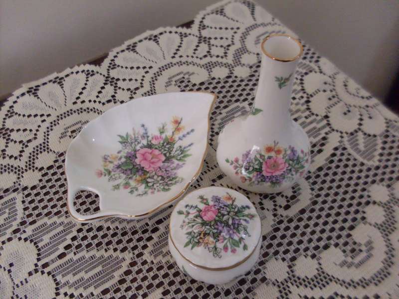 ROYAL ALBERT SET OF 3 ITEMS...RARE PATTERN...FRAGRANT FLOWERS