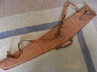 **** A PADDED 134 CM GENUINE LEATHER RIFLE BAG ****