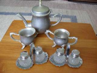 TEAPOT/MILK JUG AND SUGAR BOWL ++ 2 X SALT AND PEPPER SETS !!!