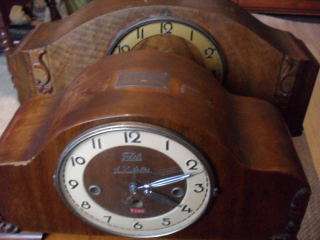 2 STUNNING MANTLE CLOCKS !!!!!! PLEASE READ BELOW !!!!!!!