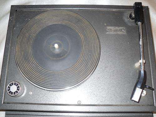 Vintage Sielams battery operated record player