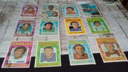 Vintage American football Pin-Ups - 32 cards