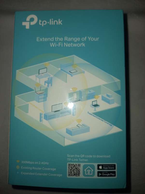 300mbps wifi range extender - compatible with any Wi-Fi Router (never used)