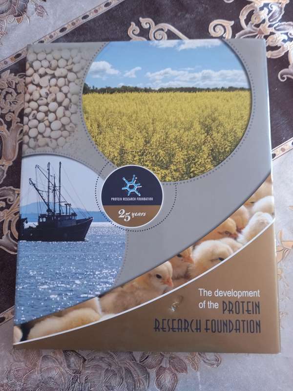 Protein Research Foundation SA, 25 years (SIGNED)