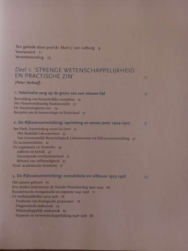 Strenge Wetenschappelijkheid En Practische Zin geschiedenis van het Centraal Diergeneeskundig....