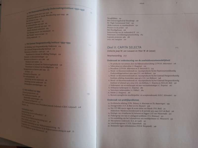 Strenge Wetenschappelijkheid En Practische Zin geschiedenis van het Centraal Diergeneeskundig....