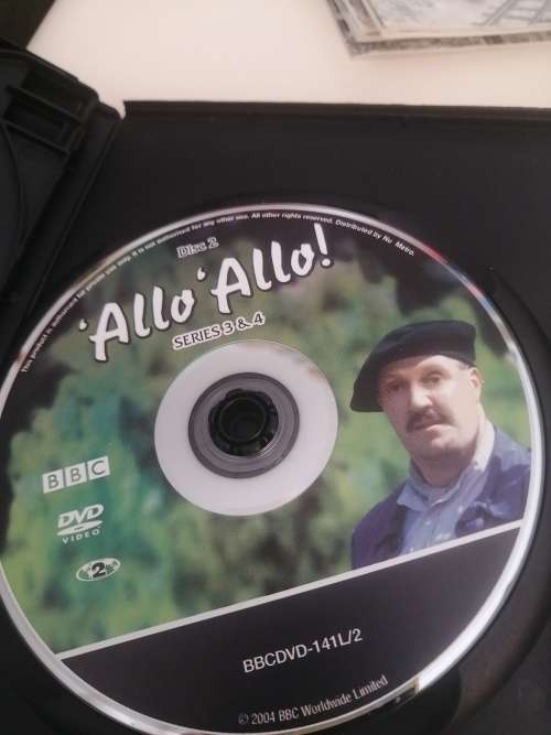 DVD  `Allo` allo`  Series 3&4