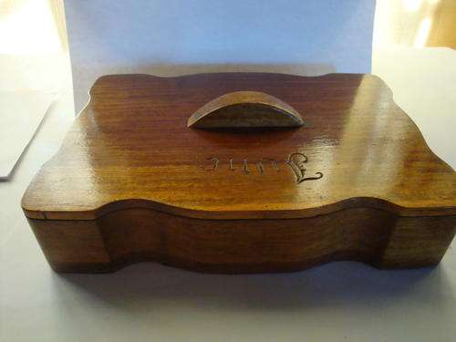 Vintage Arts and Crafts Period Kiaat Wood Sweetheart Box