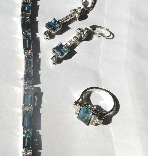 Rare Vintage Diamonds and aquamarines jewellery set. Made from silver - 28.8 grams