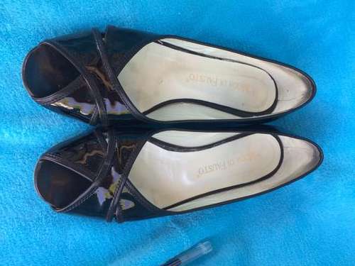 Open toed sandal patent leather size 361/2