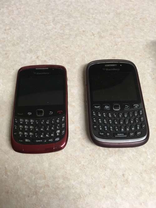 Blackberry Curve 9320 AND Blackberry Curve 9300 Red