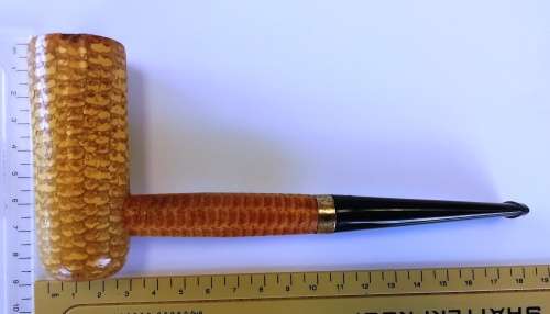 RARE COLLECTABLE (AND LARGE)  MISSOURI MEERSCHAUM GENERAL CORNCOB SMOKING PIPE (CIRCA1940-1950)