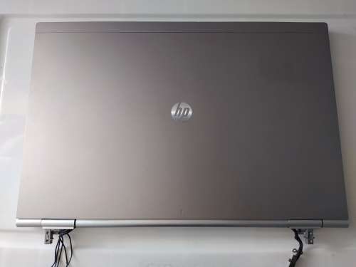 LCD for HP ELITEBOOK 8560p 8560w