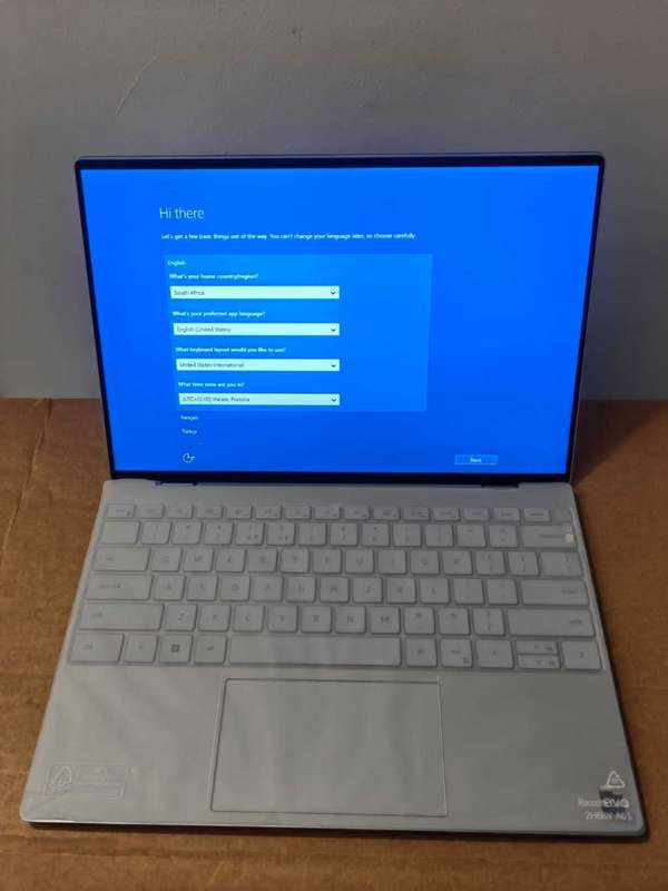 DELL XPS 13 9315 13.4-INCH CORE i7-1250U 16GB RAM 512GB SSD WIN 11 PRO