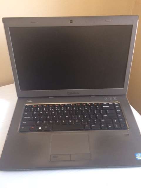DELL VOSTRO 3560 LAPTOP