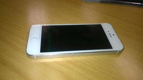 iPhone 5 16GB (White)